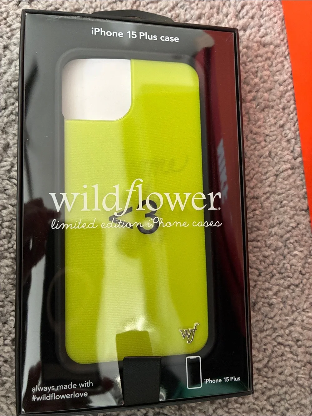 Wildflowers iPhone 15 Plus Case - Neon Lime